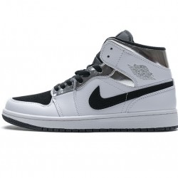 Air Jordan 1 Mid "Alternate Think" White Black Silver 554724-121