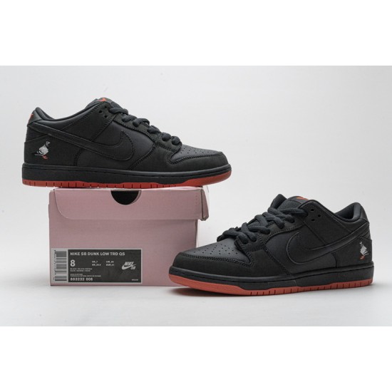 Nike Dunk Low SB TRD QS "Black Pigeon" Black Red 883232-008