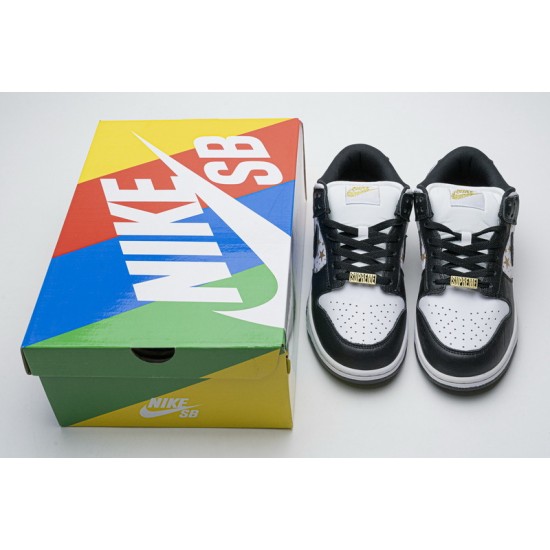 Supreme x Nike SB Dunk Low "Black Stars" Black White DH3228-102